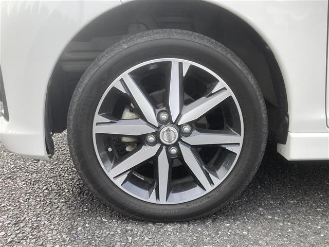 デイズ ハイウェイスター　Ｇターボ　◇純正ＳＤナビ◇フルセグＴＶ◇全周囲カメラ◇アイドリングストップ◇プッシュスタート◇ＥＴＣ◇スマートキー／スペアキー１本◇フロントドライブレコーダー◇純正フロアマット◇純正１５インチＡＷ◇ベンチシート（35枚目）