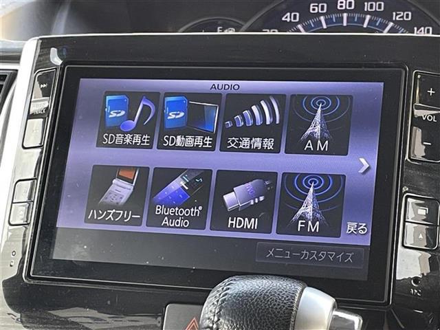 タント カスタムＲＳ　トップエディションＳＡＩＩ　◇純正ＳＤナビ◇フルセグＴＶ◇バックカメラ◇前後タイプドラレコ◇両側パワースライドドア◇ＩＣ付ターボ◇純正アルミホイール◇ＥＴＣ◇コーナーセンサー◇ドアバイザー◇格納式後席サンシェード◇オートライト（7枚目）