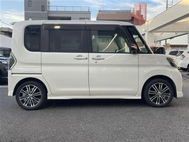 タント カスタムＲＳ　トップエディションＳＡＩＩ　◇純正ＳＤナビ◇フルセグＴＶ◇バックカメラ◇前後タイプドラレコ◇両側パワースライドドア◇ＩＣ付ターボ◇純正アルミホイール◇ＥＴＣ◇コーナーセンサー◇ドアバイザー◇格納式後席サンシェード◇オートライト（31枚目）