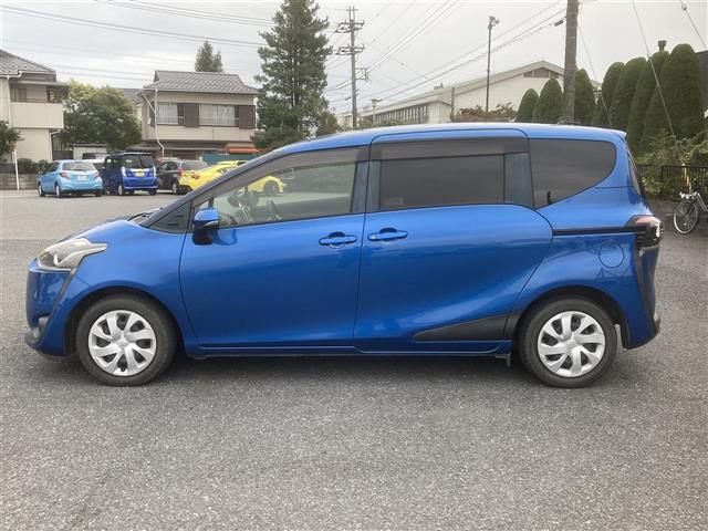 シエンタ G ◇社外メモリナビ◇社外ワンセグTV◇バックカメラ◇アイドリングストップ◇プッシュスタート◇両側パワースライドドア◇前後ドライブレコーダー◇純正フロアマット◇衝突被害軽減システム◇純正LEDヘッドライト(32枚目)