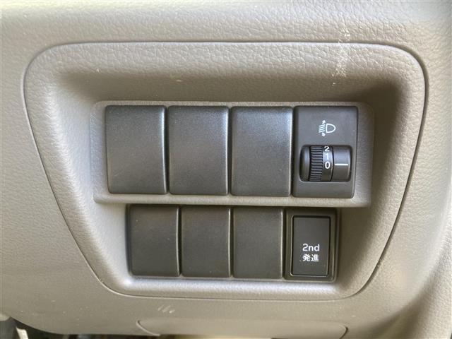 各種装備スイッチを集中操作できます！