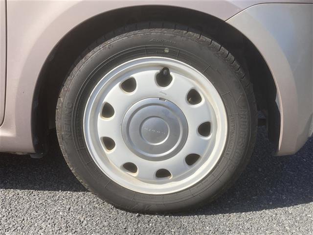 アルトラパンショコラ Ｘ　◇ＣＤ再生機能付◇ＡＭ／ＦＭ◇ＡＵＸ◇ＥＴＣ◇オートライト◇純正ＨＩＤヘッドライト◇革巻ステアリング◇革巻シフトノブ◇スマートキー◇デジタルインナーミラー◇前方ドライブレコーダー◇ドアバイザー（35枚目）