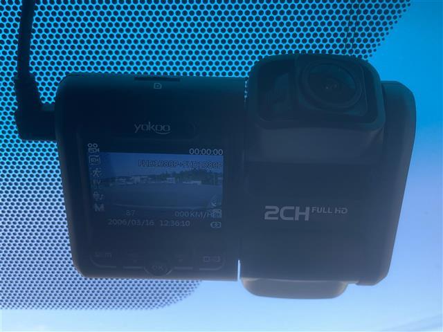 ヴェルファイア 2.4Z ゴールデンアイズ ◇アルパイン9インチSDナビ◇バックカメラ◇社外フリップダウンモニター◇オットマン◇キャプテンシート◇クルーズコントロール追従機能無◇両側パワースライドドア◇クリアランスソナー◇パワーバックドア(6枚目)