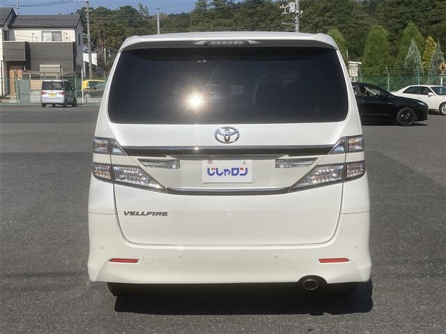 ヴェルファイア 2.4Z ゴールデンアイズ ◇アルパイン9インチSDナビ◇バックカメラ◇社外フリップダウンモニター◇オットマン◇キャプテンシート◇クルーズコントロール追従機能無◇両側パワースライドドア◇クリアランスソナー◇パワーバックドア(31枚目)