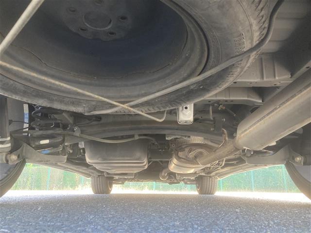 ヴェルファイア 2.4Z ゴールデンアイズ ◇アルパイン9インチSDナビ◇バックカメラ◇社外フリップダウンモニター◇オットマン◇キャプテンシート◇クルーズコントロール追従機能無◇両側パワースライドドア◇クリアランスソナー◇パワーバックドア(40枚目)