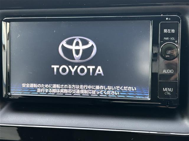 ヴォクシー V ◇純正SDナビ◇フルセグTV◇バックカメラ◇クルーズコントロール追従機能無◇ビルトインETC◇両側パワースライドドア◇DVD再生機能付き◇自動防眩ミラー◇後席ロールサンシェード◇純正15インチAW(5枚目)