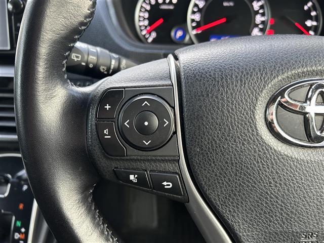 ヴォクシー V ◇純正SDナビ◇フルセグTV◇バックカメラ◇クルーズコントロール追従機能無◇ビルトインETC◇両側パワースライドドア◇DVD再生機能付き◇自動防眩ミラー◇後席ロールサンシェード◇純正15インチAW(20枚目)