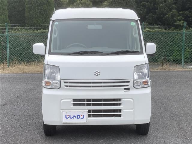 エブリイ PCリミテッド ◇MT車◇オーバーヘッドシェルフ◇パワーステアリング◇前席パワーウィンドウ◇CD◇AUX◇AM/FM◇リモコンキー/スペア1本◇純正フロアマット◇ABS◇盗難防止装置◇Wエアバッグ◇両側スライドドア(27枚目)