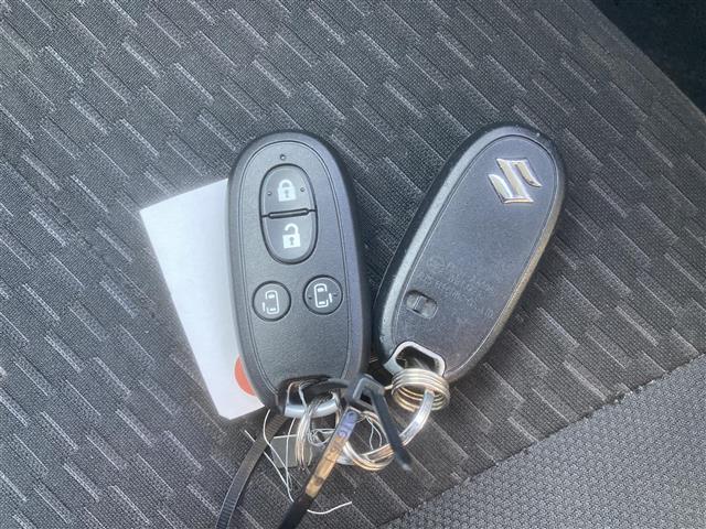 スペーシアカスタム XS ◇社外メモリナビ◇フルセグTV◇バックカメラ◇両側パワースライドドア◇右側ワンアクションパワースライドドア◇ビルトインETC◇ベンチシート◇助手席シートアンダーボックス◇DVD再生機能付(11枚目)