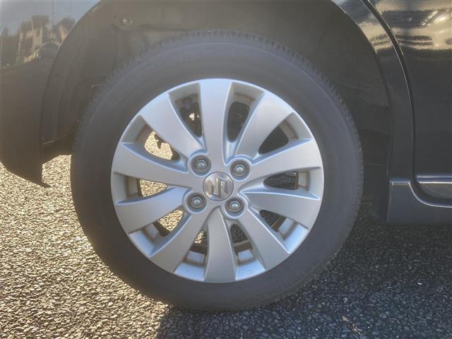 スペーシアカスタム XS ◇社外メモリナビ◇フルセグTV◇バックカメラ◇両側パワースライドドア◇右側ワンアクションパワースライドドア◇ビルトインETC◇ベンチシート◇助手席シートアンダーボックス◇DVD再生機能付(27枚目)