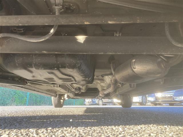 スペーシアカスタム XS ◇社外メモリナビ◇フルセグTV◇バックカメラ◇両側パワースライドドア◇右側ワンアクションパワースライドドア◇ビルトインETC◇ベンチシート◇助手席シートアンダーボックス◇DVD再生機能付(40枚目)