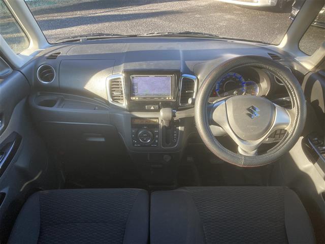 スペーシアカスタム XS ◇社外メモリナビ◇フルセグTV◇バックカメラ◇両側パワースライドドア◇右側ワンアクションパワースライドドア◇ビルトインETC◇ベンチシート◇助手席シートアンダーボックス◇DVD再生機能付(41枚目)