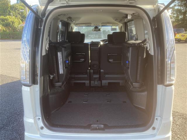 セレナ ハイウェイスター　Ｖセレ＋セーフティＩＩ　ＳＨＶ　◇純正ＳＤナビ◇フルセグＴＶ◇アラウンドビューモニター◇クルーズコントロール追従機能無◇エマージェンシーブレーキ◇車線逸脱防止支援システム◇両側パワースライドドア◇スマートマルチセンターシート（29枚目）