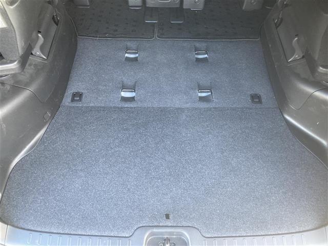 セレナ ハイウェイスター　Ｖセレ＋セーフティＩＩ　ＳＨＶ　◇純正ＳＤナビ◇フルセグＴＶ◇アラウンドビューモニター◇クルーズコントロール追従機能無◇エマージェンシーブレーキ◇車線逸脱防止支援システム◇両側パワースライドドア◇スマートマルチセンターシート（30枚目）