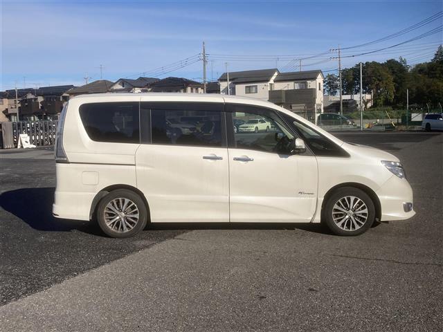 セレナ ハイウェイスター　Ｖセレ＋セーフティＩＩ　ＳＨＶ　◇純正ＳＤナビ◇フルセグＴＶ◇アラウンドビューモニター◇クルーズコントロール追従機能無◇エマージェンシーブレーキ◇車線逸脱防止支援システム◇両側パワースライドドア◇スマートマルチセンターシート（38枚目）