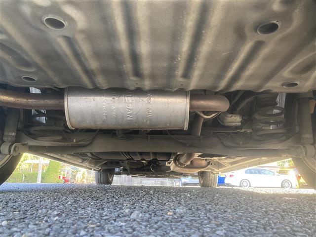 セレナ ハイウェイスター　Ｖセレ＋セーフティＩＩ　ＳＨＶ　◇純正ＳＤナビ◇フルセグＴＶ◇アラウンドビューモニター◇クルーズコントロール追従機能無◇エマージェンシーブレーキ◇車線逸脱防止支援システム◇両側パワースライドドア◇スマートマルチセンターシート（39枚目）