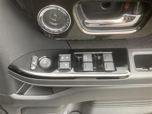 N-BOXカスタム G・EXホンダセンシング ◇社外HDDナビ◇フルセグTV◇バックカメラ◇衝突軽減ブレーキ◇アダプティブクルーズコントロール◇レーンキープアシスト◇車線逸脱警報◇両側パワースライドドア◇ビルトインETC2.0◇純正14インチAW(8枚目)