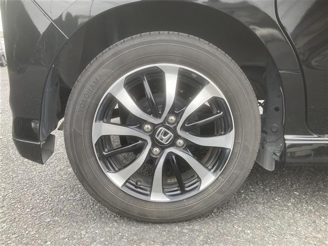 N-BOXカスタム G・EXホンダセンシング ◇社外HDDナビ◇フルセグTV◇バックカメラ◇衝突軽減ブレーキ◇アダプティブクルーズコントロール◇レーンキープアシスト◇車線逸脱警報◇両側パワースライドドア◇ビルトインETC2.0◇純正14インチAW(27枚目)