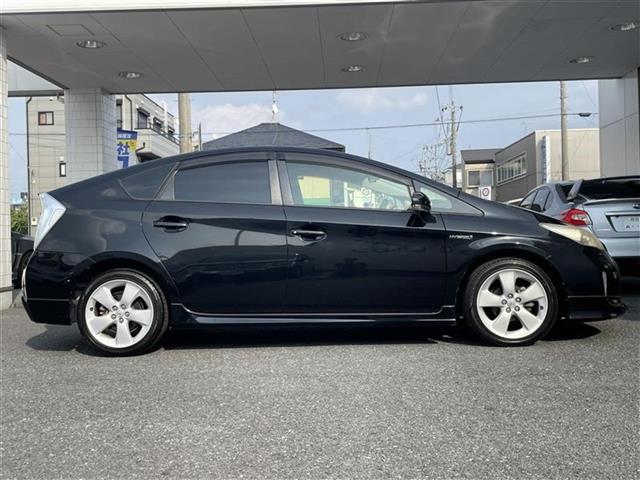 プリウス Sツーリングセレクション ◆純正メモリナビ◆バックカメラ◆プッシュスタート◆ステアリングスイッチ◆ビルトインETC◆モデリスタエアロ◆純正17インチAW◆オートエアコン◆HIDオートライト◆フォグランプ(14枚目)