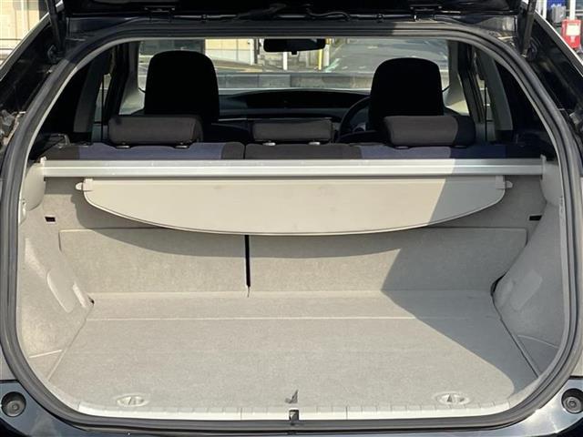 プリウス Sツーリングセレクション ◆純正メモリナビ◆バックカメラ◆プッシュスタート◆ステアリングスイッチ◆ビルトインETC◆モデリスタエアロ◆純正17インチAW◆オートエアコン◆HIDオートライト◆フォグランプ(17枚目)