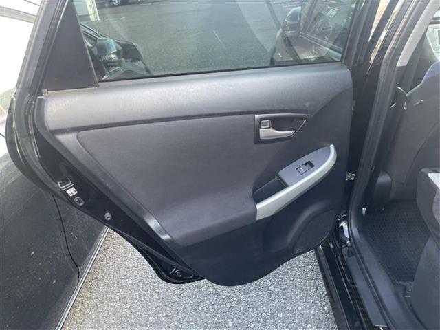 プリウス Sツーリングセレクション ◆純正メモリナビ◆バックカメラ◆プッシュスタート◆ステアリングスイッチ◆ビルトインETC◆モデリスタエアロ◆純正17インチAW◆オートエアコン◆HIDオートライト◆フォグランプ(34枚目)