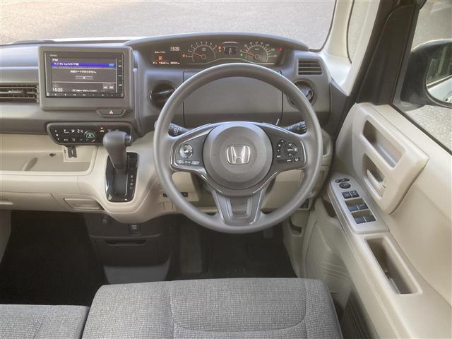 Ｎ－ＢＯＸ Ｇホンダセンシング　◇純正ナビ◇バックカメラ◇アダプティブクルーズコントロール◇衝突軽減ブレーキ◇車線逸脱警報◇レーンキープアシスト◇ビルトインＥＴＣ◇ドアバイザー◇ベンチシート◇プッシュスタート◇スマートキー（10枚目）