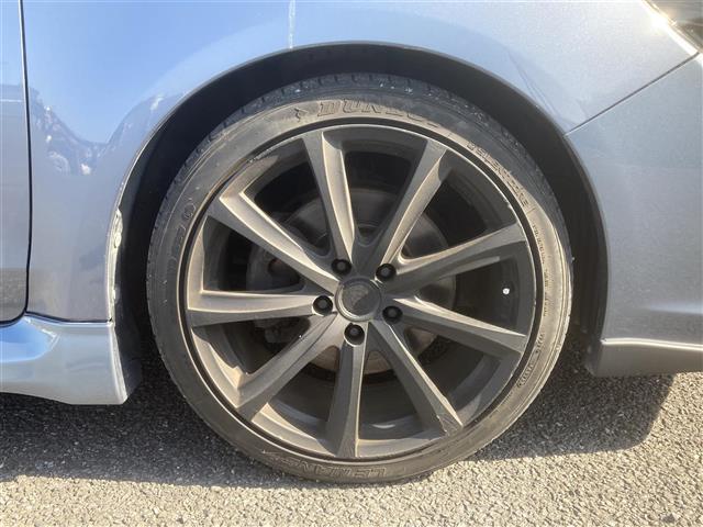 レヴォーグ １．６ＧＴ－Ｓアイサイト　◇ＡＷＤ◇ターボ車◇純正ナビ◇フルセグＴＶ◇バックカメラ◇プリクラッシュセーフティ◇ＳＩ－ＤＲＩＶＥ◇ヒルスタートアシスト◇革巻ステアリング◇革巻シフトノブ◇パドルシフト◇前席パワーシート（30枚目）