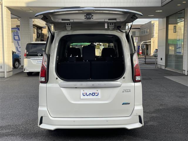 セレナ ハイウェイスター プロパイロットエディション 純正ナビ フルセグTV バックカメラ 両側パワースライドドア プロパイロット 衝突軽減システム 横滑り防止 ステアリングスイッチ 革巻きステアリング ETC デュアルバックドア フォグランプ(25枚目)