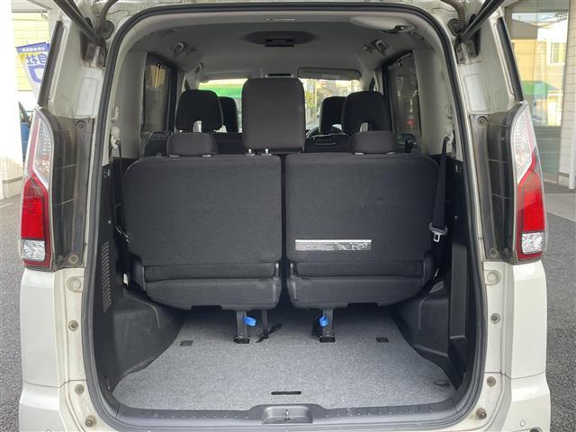 セレナ ハイウェイスター プロパイロットエディション 純正ナビ フルセグTV バックカメラ 両側パワースライドドア プロパイロット 衝突軽減システム 横滑り防止 ステアリングスイッチ 革巻きステアリング ETC デュアルバックドア フォグランプ(26枚目)