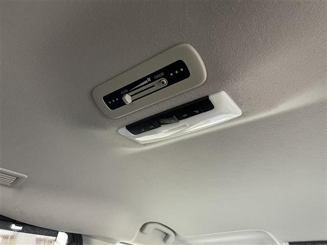 セレナ ハイウェイスター プロパイロットエディション 純正ナビ フルセグTV バックカメラ 両側パワースライドドア プロパイロット 衝突軽減システム 横滑り防止 ステアリングスイッチ 革巻きステアリング ETC デュアルバックドア フォグランプ(37枚目)