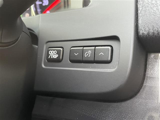 クラウンハイブリッド アスリート 純正ナビ フルセグTV バックカメラ デュアルエアコン クルーズコントロール 革巻きステアリング ステアリングスイッチ シートヒーター(前席) ETC ドアバイザー フォグランプ 電格ウィンカーミラー(13枚目)