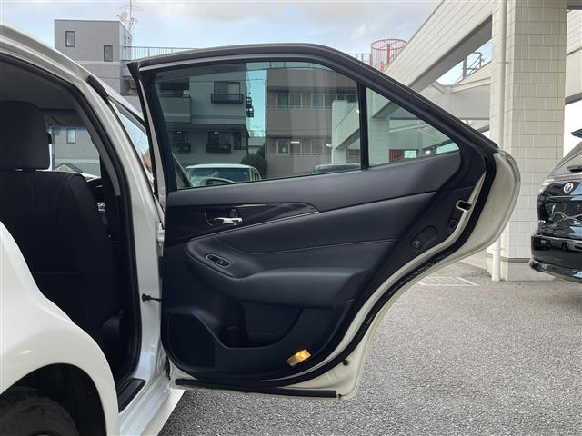 クラウンハイブリッド アスリート 純正ナビ フルセグTV バックカメラ デュアルエアコン クルーズコントロール 革巻きステアリング ステアリングスイッチ シートヒーター(前席) ETC ドアバイザー フォグランプ 電格ウィンカーミラー(39枚目)