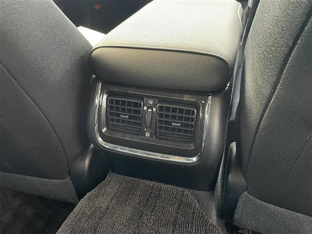 クラウンハイブリッド アスリート 純正ナビ フルセグTV バックカメラ デュアルエアコン クルーズコントロール 革巻きステアリング ステアリングスイッチ シートヒーター(前席) ETC ドアバイザー フォグランプ 電格ウィンカーミラー(41枚目)