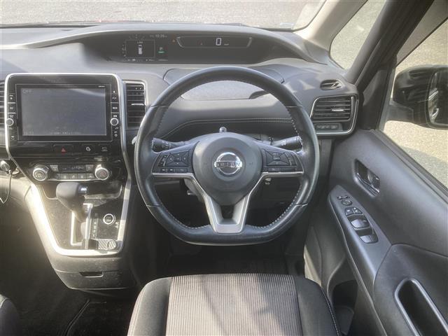 セレナ ハイウェイスター　◇純正メモリナビ◇純正フリップダウンモニター◇アラウンドビューモニター◇エマージェンシーブレーキ◇クルーズコントロール◇ビルトインＥＴＣ◇両側パワースライドドア◇スマートマルチセンターシート（13枚目）