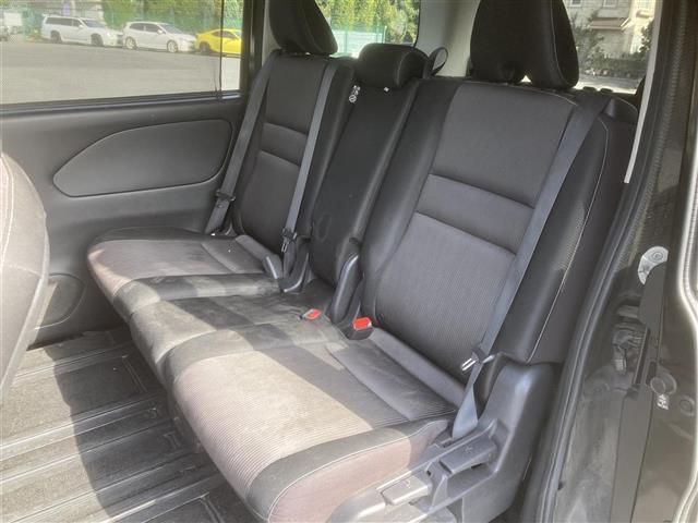 セレナ ハイウェイスター　◇純正メモリナビ◇純正フリップダウンモニター◇アラウンドビューモニター◇エマージェンシーブレーキ◇クルーズコントロール◇ビルトインＥＴＣ◇両側パワースライドドア◇スマートマルチセンターシート（23枚目）