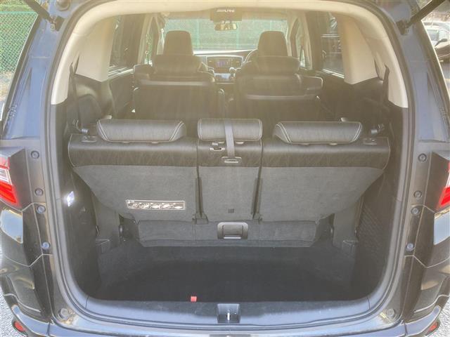 オデッセイ アブソルート・ＥＸ　◇純正ナビ◇フルセグＴＶ◇マルチビューカメラシステム◇フリップダウンモニター◇衝突被害軽減システム◇両側パワースライドドア◇運転席パワーシート◇ビルトインＥＴＣ◇ハーフレザーシート◇キャプテンシート（23枚目）