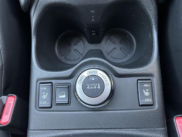 エクストレイル ２０Ｘ　エマージェンシーブレーキパッケージ　◇純正ＳＤナビ◇バックカメラ◇車線逸脱警報◇エマージェンシーブレーキ◇撥水シート◇前席シートヒーター◇ヒルディセントコントロール◇ビルトインＥＴＣ◇プッシュスタート◇ルーフレール◇純正１７インチＡＷ（8枚目）