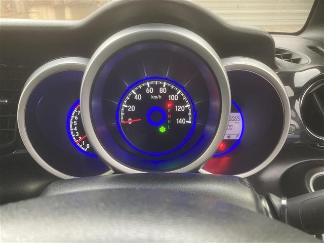 N-BOXカスタム G・Lパッケージ ◇社外メモリナビ◇フルセグTV◇バックカメラ◇シティブレーキアクティブシステム◇ETC◇左側パワースライドドア◇プッシュスタート◇スマートキー◇背面シートテーブル◇後席ロールサンシェード◇DVD再生可(15枚目)