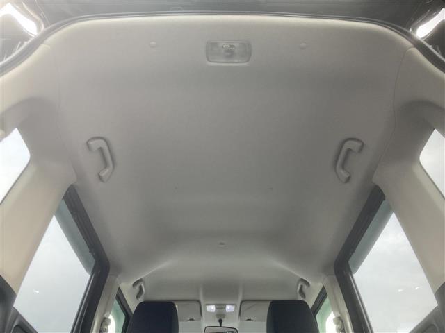 N-BOXカスタム G・Lパッケージ ◇社外メモリナビ◇フルセグTV◇バックカメラ◇シティブレーキアクティブシステム◇ETC◇左側パワースライドドア◇プッシュスタート◇スマートキー◇背面シートテーブル◇後席ロールサンシェード◇DVD再生可(24枚目)