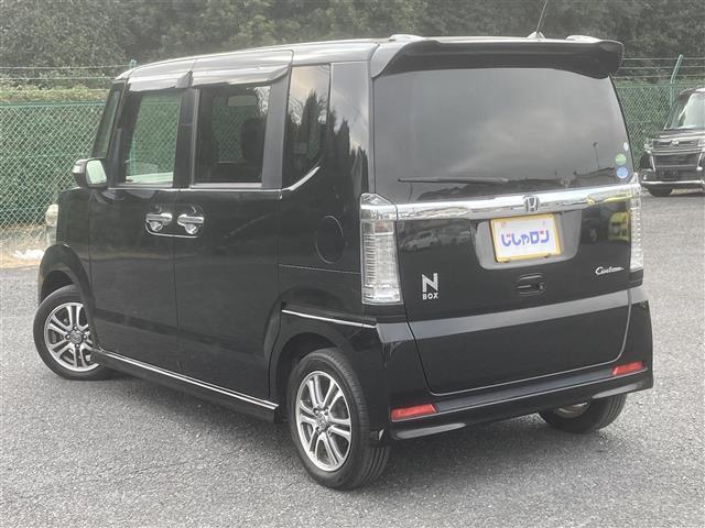 N-BOXカスタム G・Lパッケージ ◇社外メモリナビ◇フルセグTV◇バックカメラ◇シティブレーキアクティブシステム◇ETC◇左側パワースライドドア◇プッシュスタート◇スマートキー◇背面シートテーブル◇後席ロールサンシェード◇DVD再生可(28枚目)