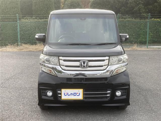 N-BOXカスタム G・Lパッケージ ◇社外メモリナビ◇フルセグTV◇バックカメラ◇シティブレーキアクティブシステム◇ETC◇左側パワースライドドア◇プッシュスタート◇スマートキー◇背面シートテーブル◇後席ロールサンシェード◇DVD再生可(29枚目)