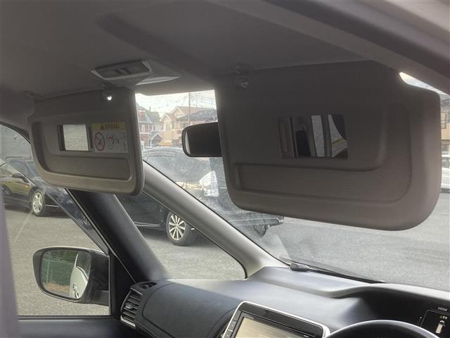 セレナ ライダー プロパイロット E プロパイロット 純正メモリナビ フルセグテレビ バックカメラ プッシュスタート 革巻きステアリング 両側パワースライドドア ETC 純正16インチAW 衝突被害軽減システム レーンアシスト(7枚目)