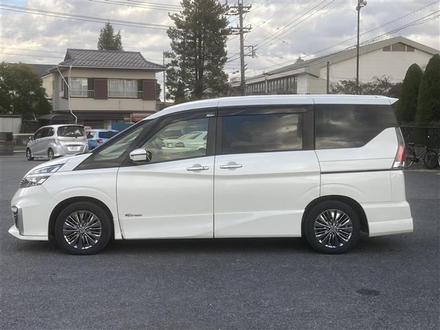 セレナ ライダー プロパイロット E プロパイロット 純正メモリナビ フルセグテレビ バックカメラ プッシュスタート 革巻きステアリング 両側パワースライドドア ETC 純正16インチAW 衝突被害軽減システム レーンアシスト(32枚目)