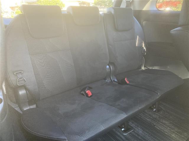 エスティマ アエラス　プレミアムエディション　社外ＳＤナビ　ＭＳＶ　ＵＳＢ　ＢＴ　フリップダウンモニター　クルーズコントロール　純正フルエアロ　純正１８インチアルミ　スマートキー　プッシュスタート　ハーフレザーシート　両側パワースライドドア（19枚目）