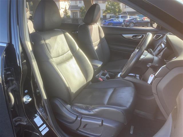 エクストレイル ２０Ｘｔｔ　エマージェンシーブレーキパッケージ　◇純正ＳＤナビ◇アラウンドビューモニター◇クルーズコントロール◇横滑り防止装置◇エマージェンシーブレーキ◇ビルトインＥＴＣ◇前席シートヒーター◇ルーフレール◇ＥＣＯモード◇パワーバックドア（15枚目）