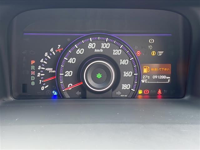 ステップワゴンスパーダ Z クールスピリット インターナビ セレクション 純正ナビ バックカメラ ドラレコ 両側パワスラ 純正フリップダウンモニター ハーフレザーシート オートライト AFS フォグライト アイドリングストップ パドルシフト ETC 純正アルミホイール(3枚目)