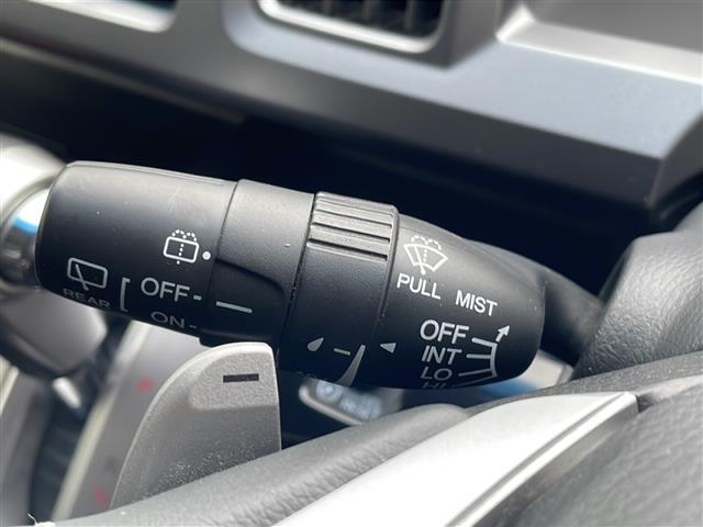 ステップワゴンスパーダ Z クールスピリット インターナビ セレクション 純正ナビ バックカメラ ドラレコ 両側パワスラ 純正フリップダウンモニター ハーフレザーシート オートライト AFS フォグライト アイドリングストップ パドルシフト ETC 純正アルミホイール(6枚目)