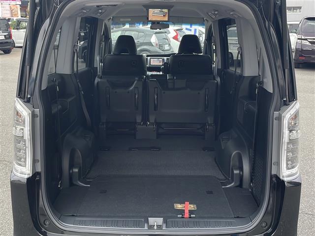 ステップワゴンスパーダ Z クールスピリット インターナビ セレクション 純正ナビ バックカメラ ドラレコ 両側パワスラ 純正フリップダウンモニター ハーフレザーシート オートライト AFS フォグライト アイドリングストップ パドルシフト ETC 純正アルミホイール(28枚目)