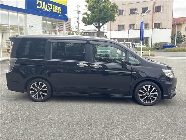 ステップワゴンスパーダ Z クールスピリット インターナビ セレクション 純正ナビ バックカメラ ドラレコ 両側パワスラ 純正フリップダウンモニター ハーフレザーシート オートライト AFS フォグライト アイドリングストップ パドルシフト ETC 純正アルミホイール(34枚目)