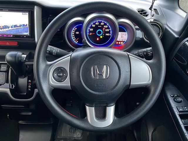 Ｎ－ＢＯＸカスタム Ｇ・Ｌパッケージ　社外ナビ　オートライト　フォグライト　アイドリングストップ　パワースライドドア　ＥＴＣ　純正アルミホイール　プッシュスタート　スマートキー　スペアキー　取扱説明書（2枚目）